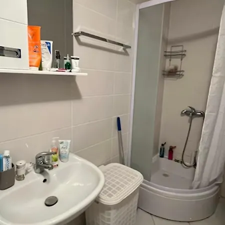 Проживання в сім'ї With A Balcony Near Center Скоп'є